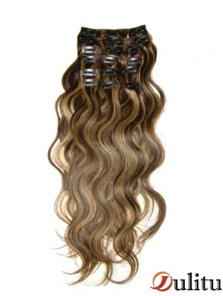 Clip dans les extensions de cheveux avec une couleur brune style remy ondulé