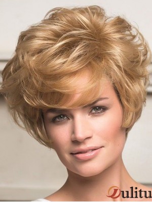 Coupe en couches de style ondulé de longueur courte de perruques de dentelle de cheveux humains
