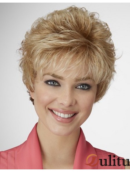 Perruque de cheveux synthétique élégante en couches style longueur courte couleur blonde