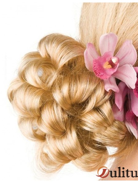 Enveloppements de cheveux blonds